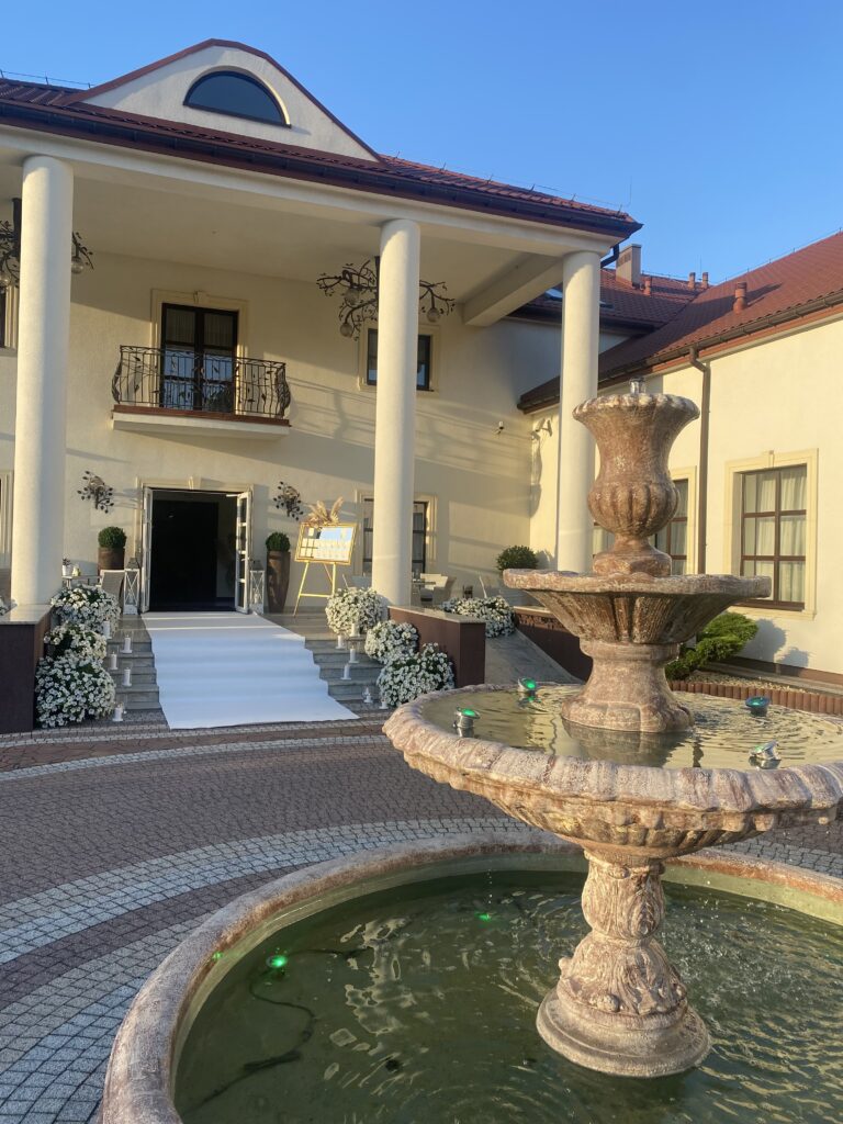 Pałac Wola Ducka plener