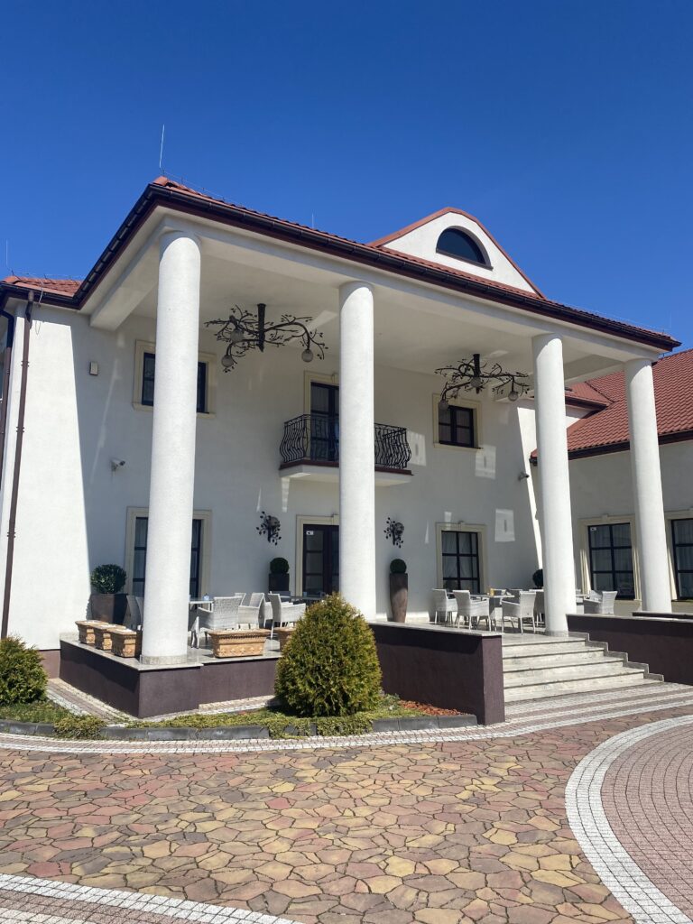 Pałac Wola Ducka plener