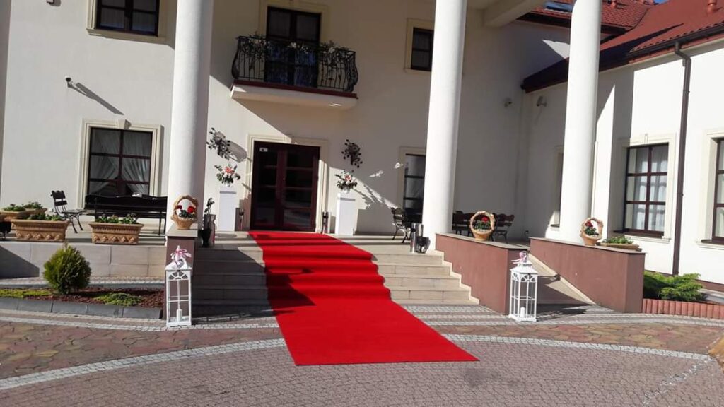 Pałac Wola Ducka plener