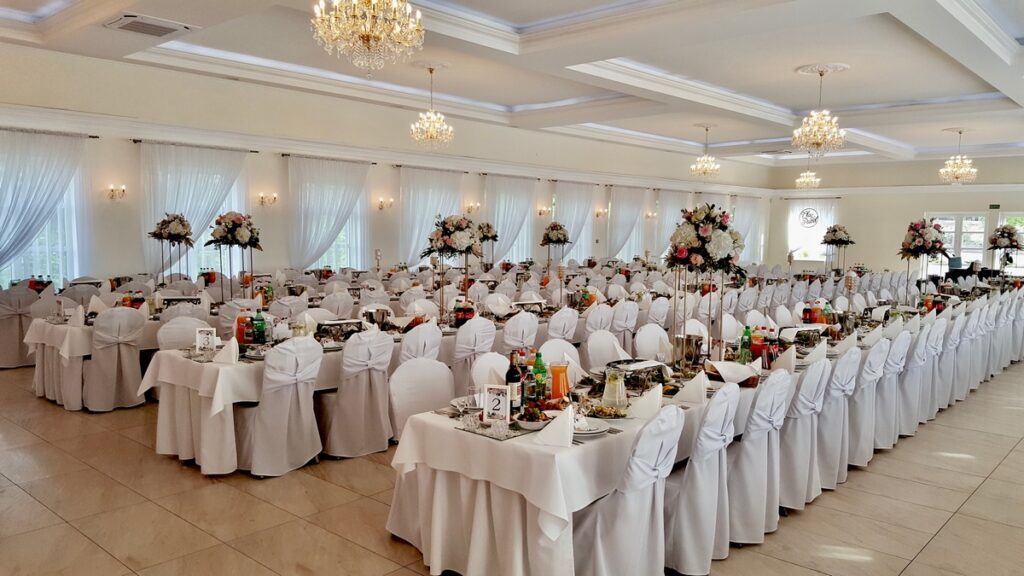 Pałac Wola Ducka Sala wewnątrz