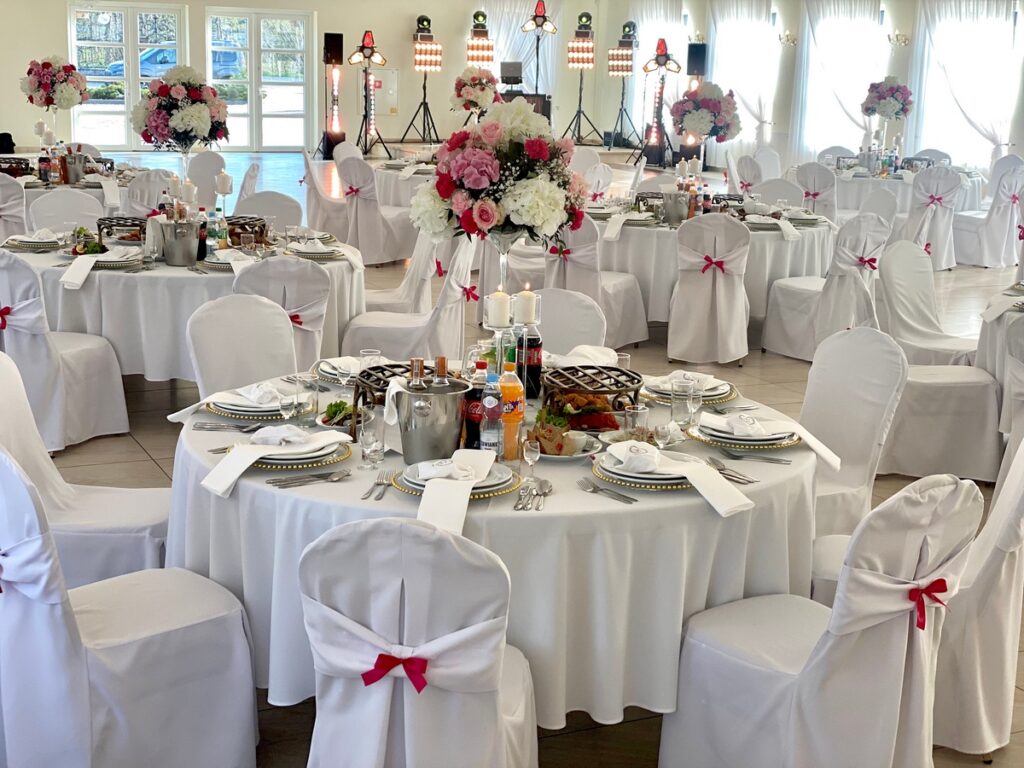 Pałac Wola Ducka Sala wewnątrz