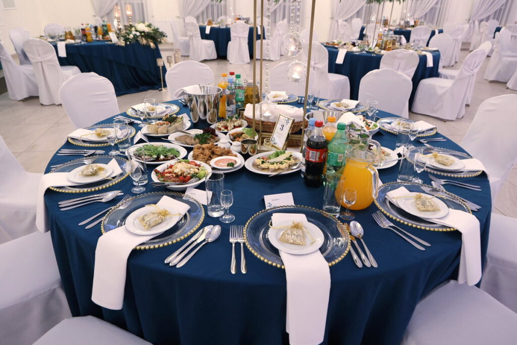 Pałac Wola Ducka Sala wewnątrz