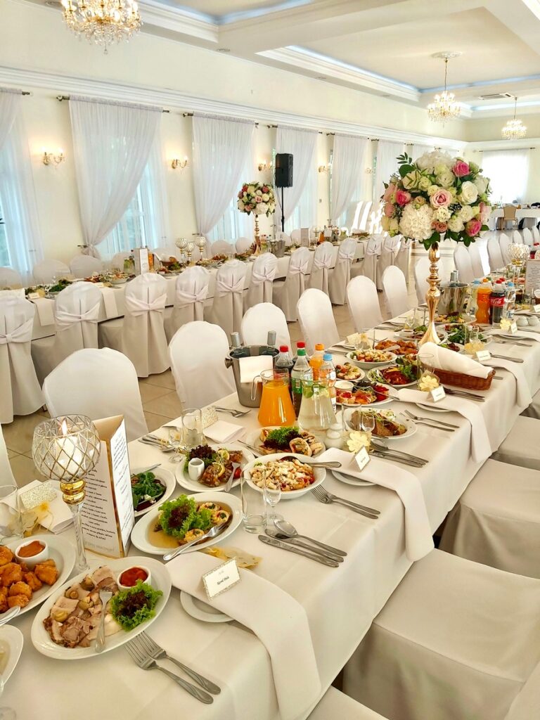 Pałac Wola Ducka Sala wewnątrz