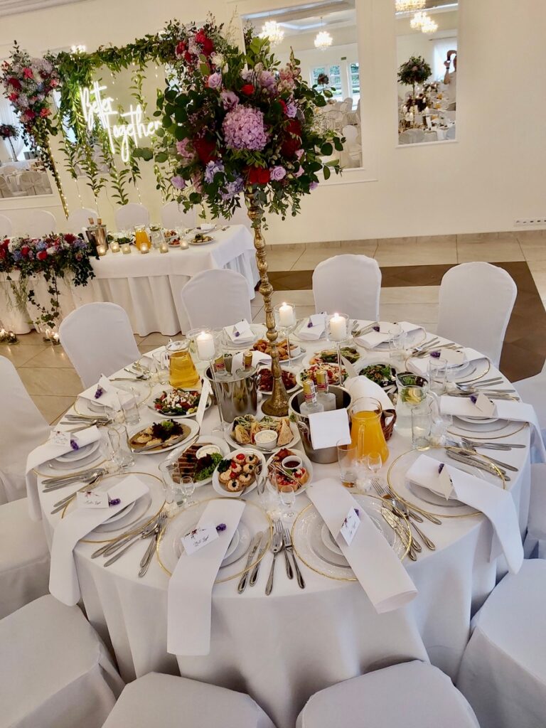 Pałac Wola Ducka Sala wewnątrz