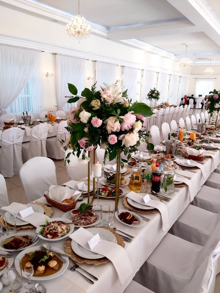 Pałac Wola Ducka Sala wewnątrz