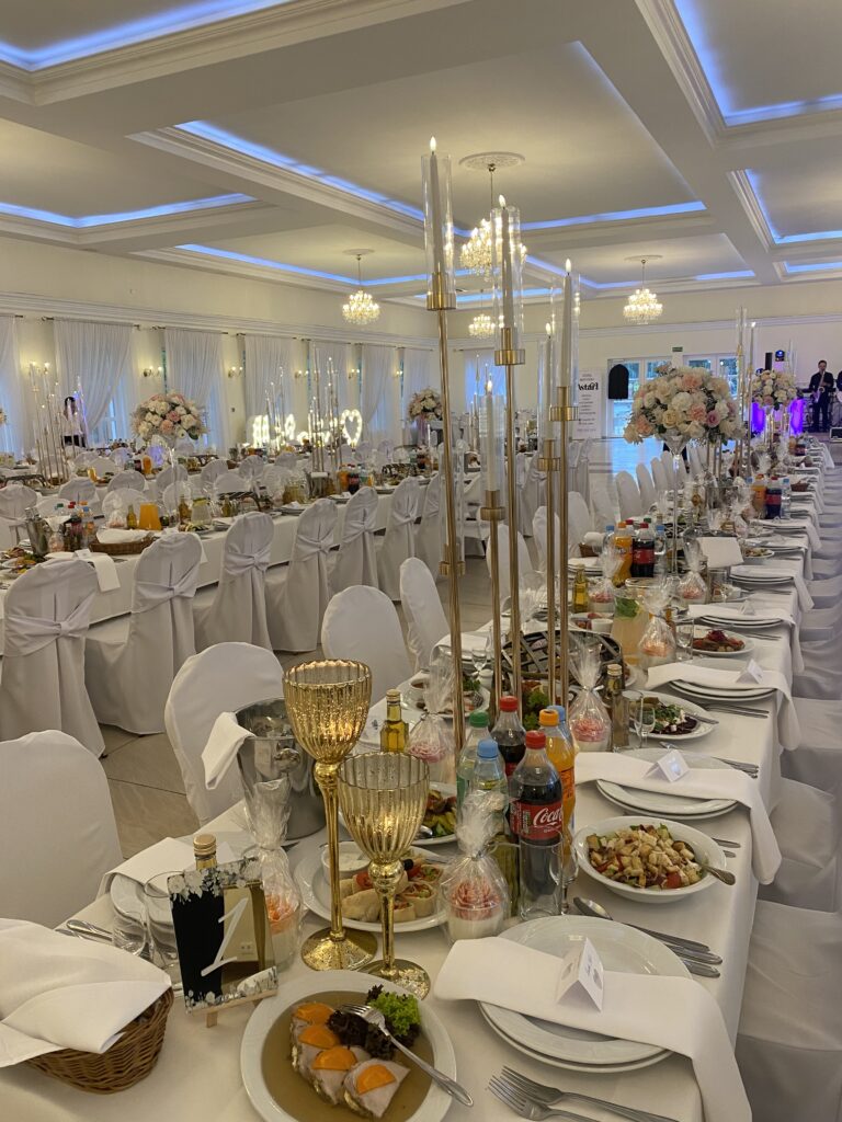 Pałac Wola Ducka Sala wewnątrz